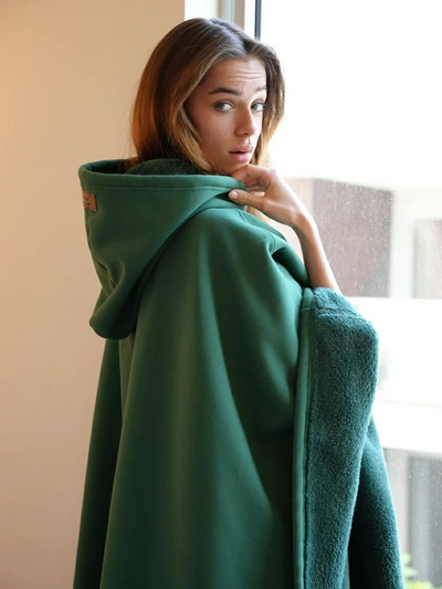 AURA - Coperta con cappuccio